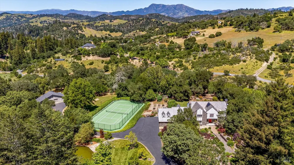 7455 Foothill Ranch Road Santa Rosa, CA 95404