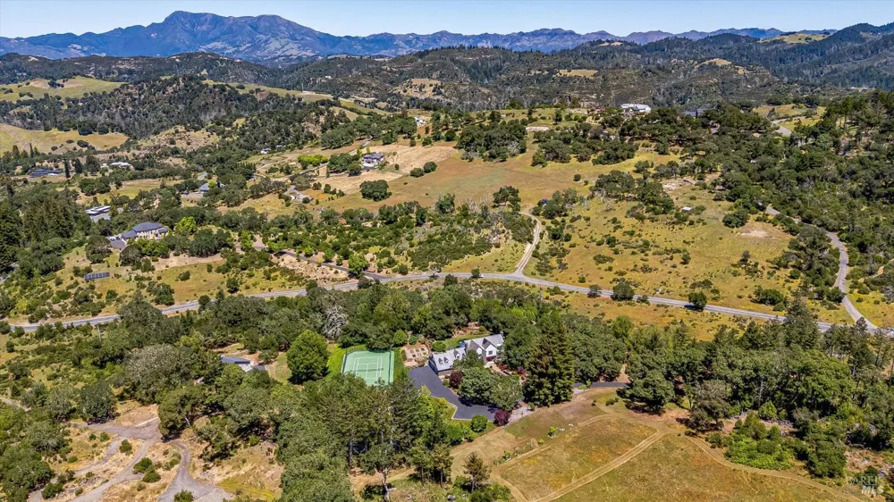 7455 Foothill Ranch Road Santa Rosa, CA 95404