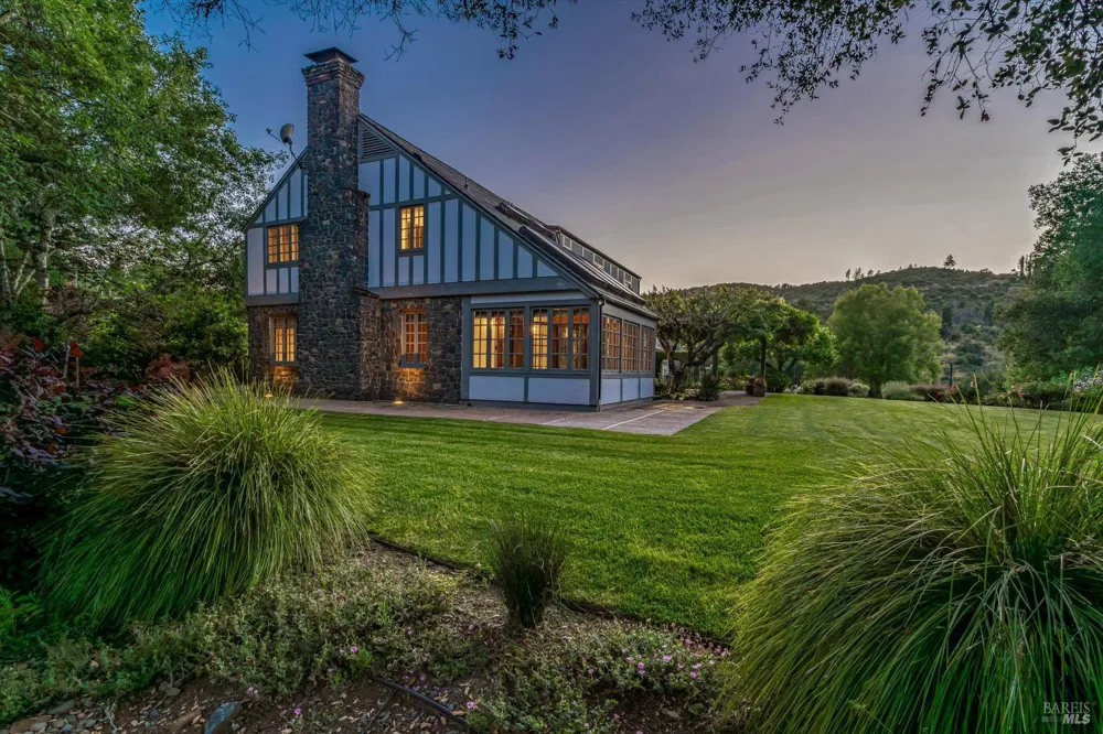 7455 Foothill Ranch Road Santa Rosa, CA 95404