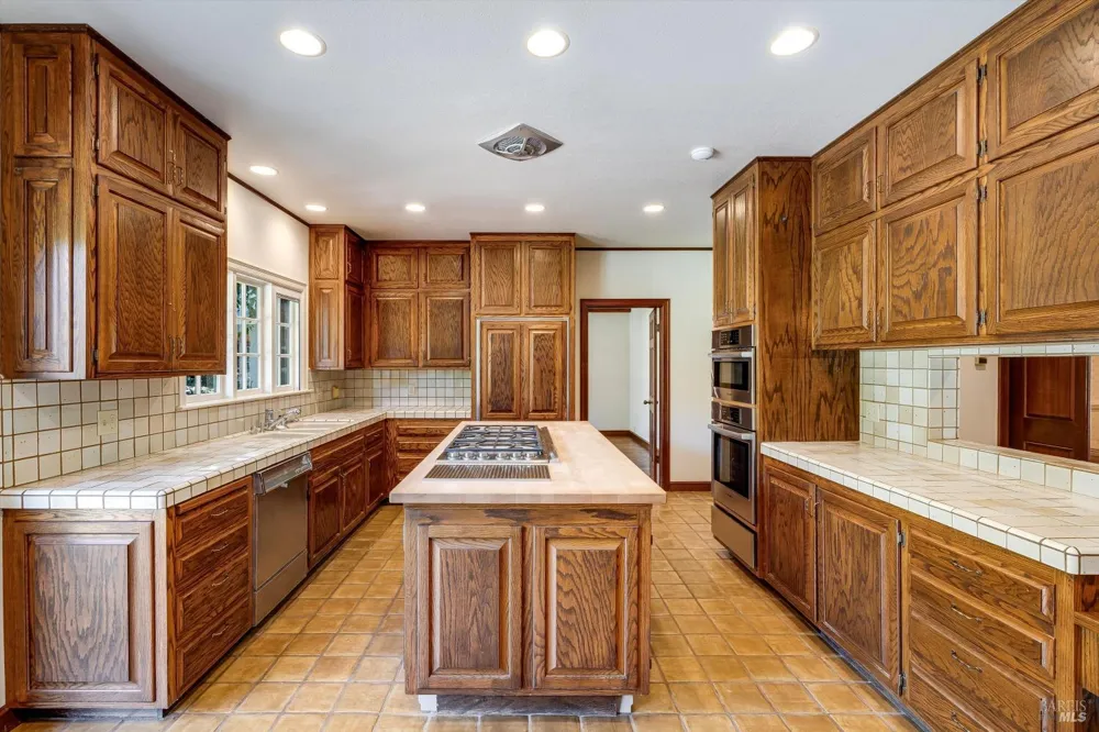 7455 Foothill Ranch Road Santa Rosa, CA 95404