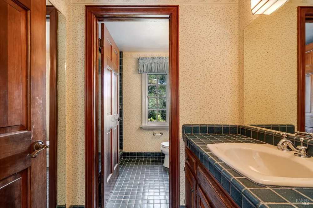 7455 Foothill Ranch Road Santa Rosa, CA 95404