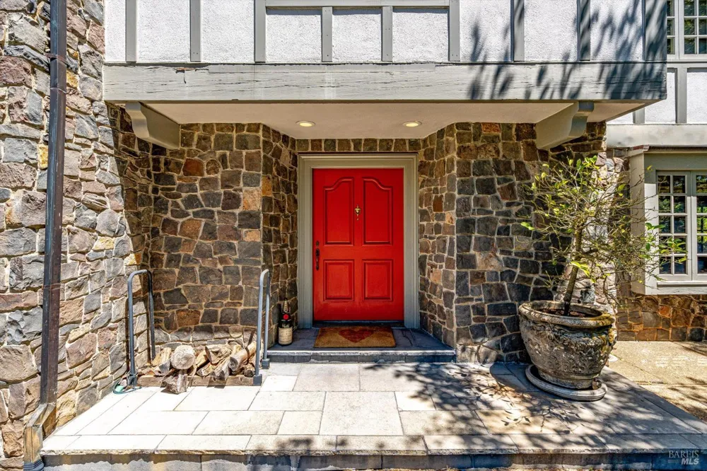 7455 Foothill Ranch Road Santa Rosa, CA 95404