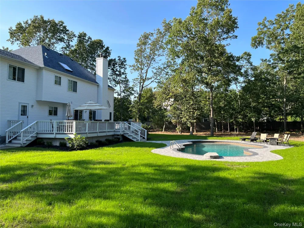 15 Silas Woods Road Manorville, NY 11949