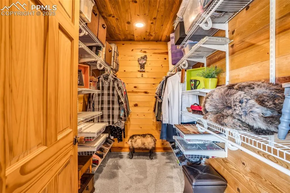 451 Thunder Trail Canon City, CO 81212