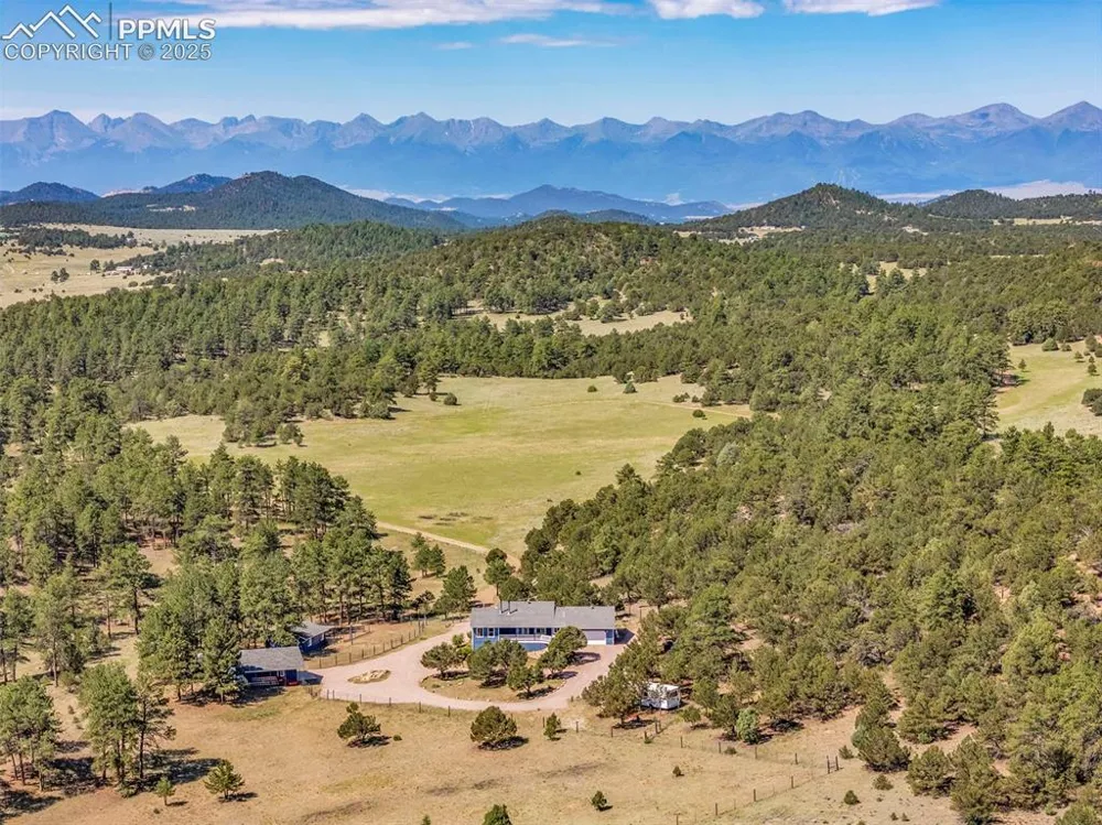 451 Thunder Trail Canon City, CO 81212