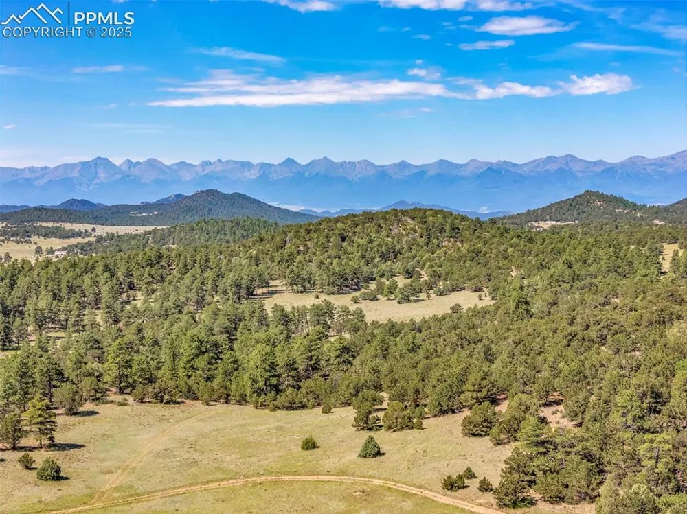 451 Thunder Trail Canon City, CO 81212