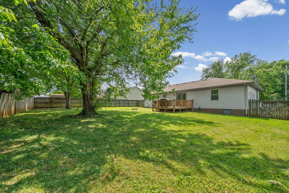 535 Fox Chase Ct Hopkinsville, KY 42240