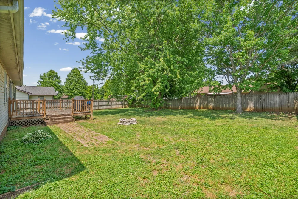 535 Fox Chase Ct Hopkinsville, KY 42240