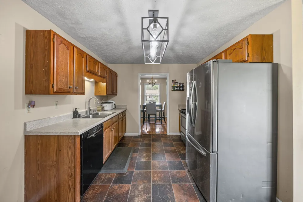 535 Fox Chase Ct Hopkinsville, KY 42240