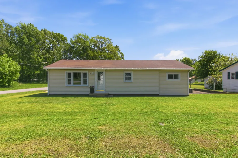 154 Winchester St Mc Kenzie, TN 38201
