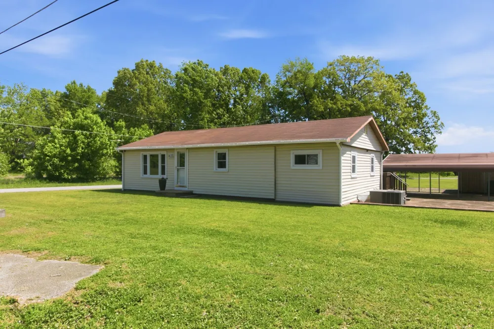 154 Winchester St Mc Kenzie, TN 38201