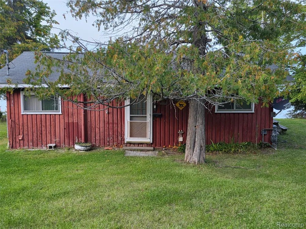 5136 Hardwood Trail Alcona Township, MI 49747