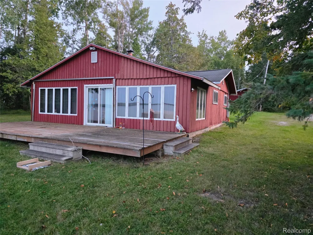 5136 Hardwood Trail Alcona Township, MI 49747