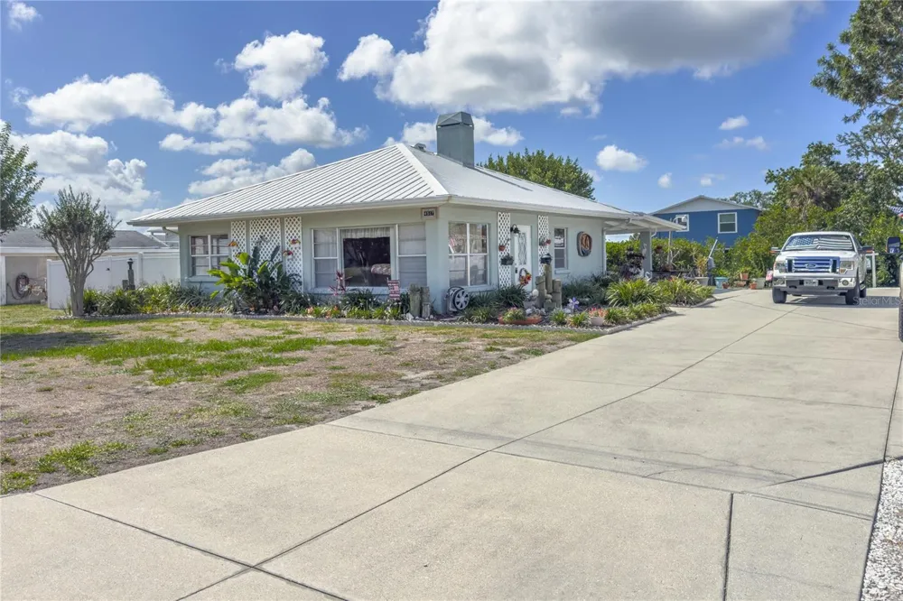 4517 8TH STREET COURT E Ellenton, FL 34222