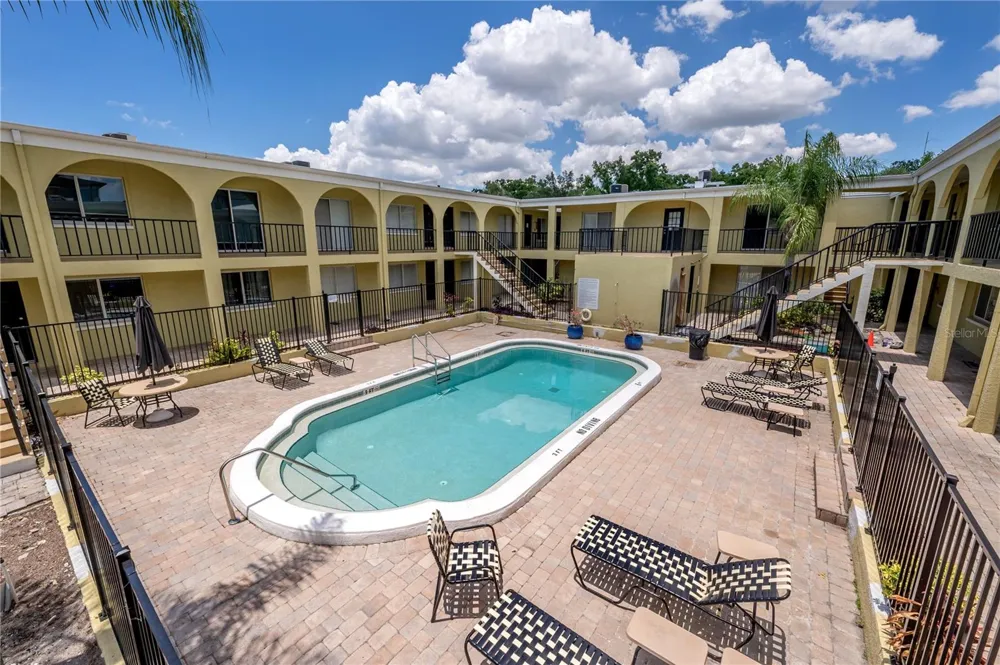 3206 W AZEELE STREET #129 Tampa, FL 33609