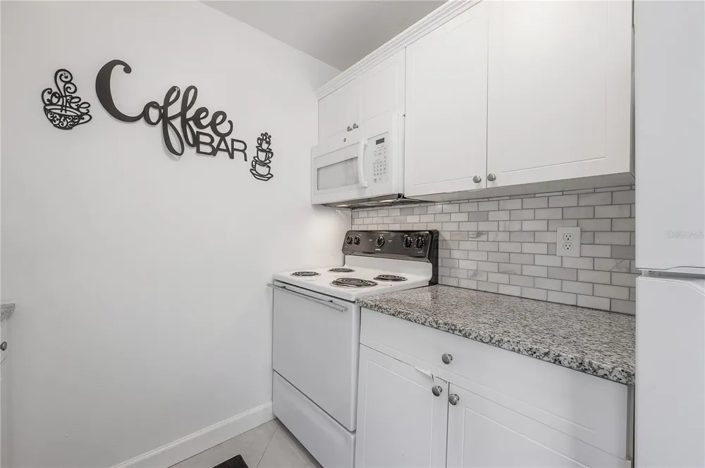 3206 W AZEELE STREET #129 Tampa, FL 33609
