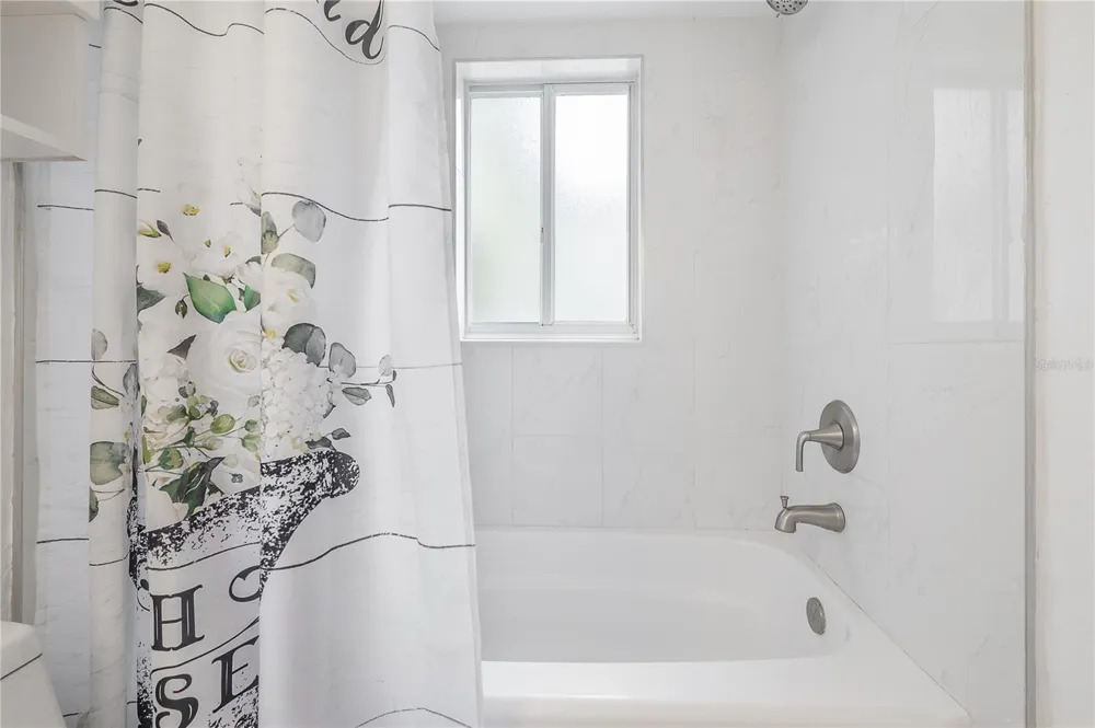 3206 W AZEELE STREET #129 Tampa, FL 33609