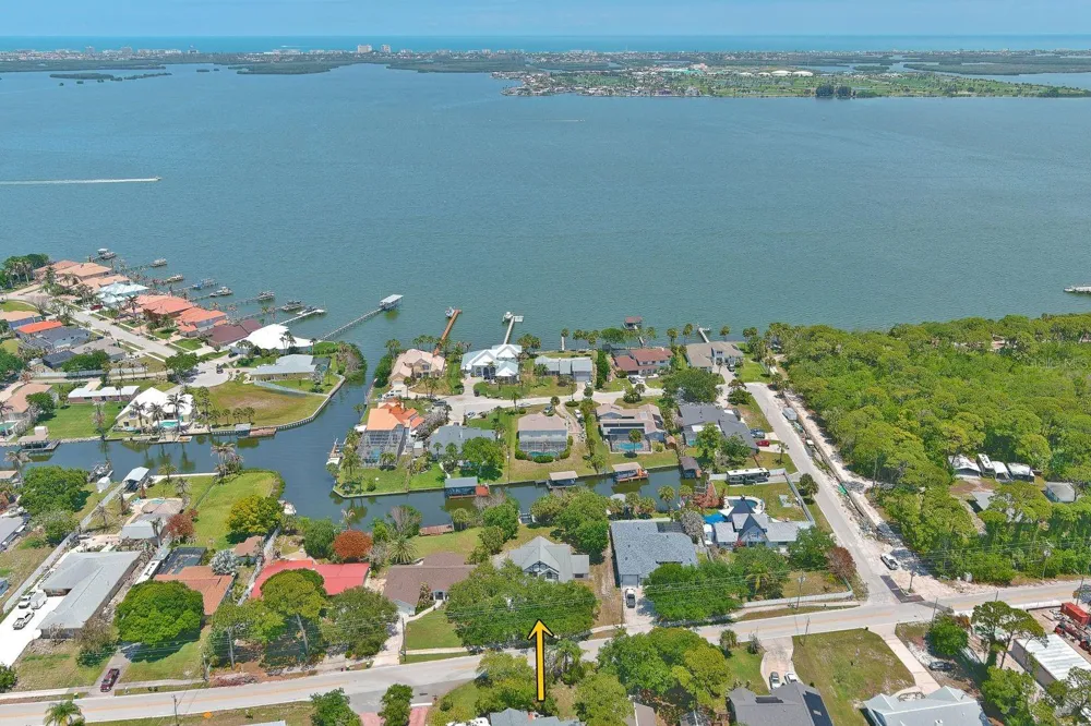 2080 NEWFOUND HARBOR DRIVE Merritt Island, FL 32952