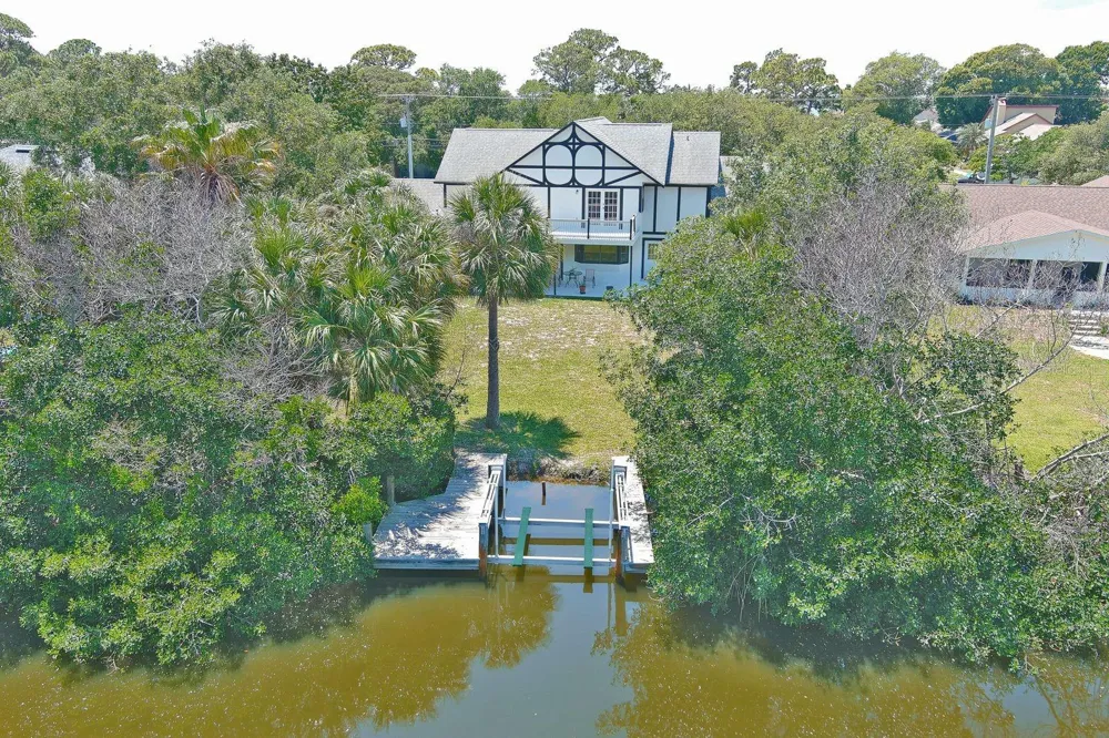 2080 NEWFOUND HARBOR DRIVE Merritt Island, FL 32952
