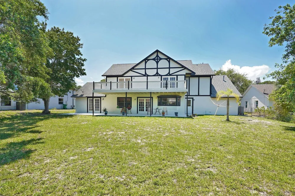 2080 NEWFOUND HARBOR DRIVE Merritt Island, FL 32952