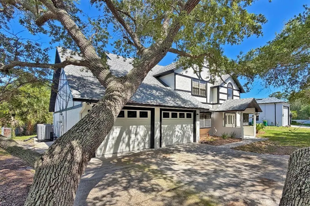 2080 NEWFOUND HARBOR DRIVE Merritt Island, FL 32952