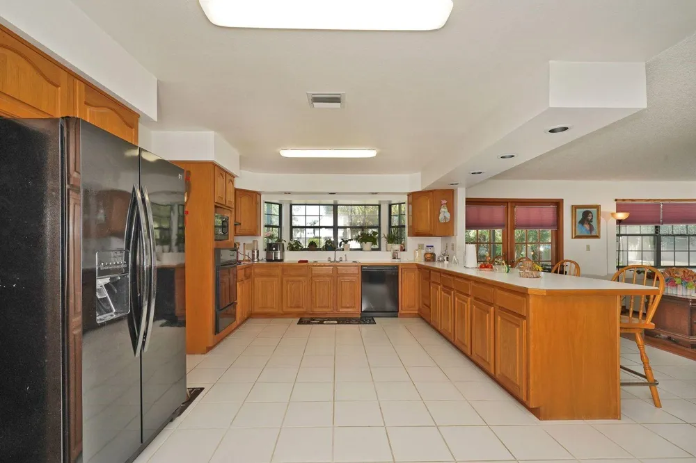 2080 NEWFOUND HARBOR DRIVE Merritt Island, FL 32952