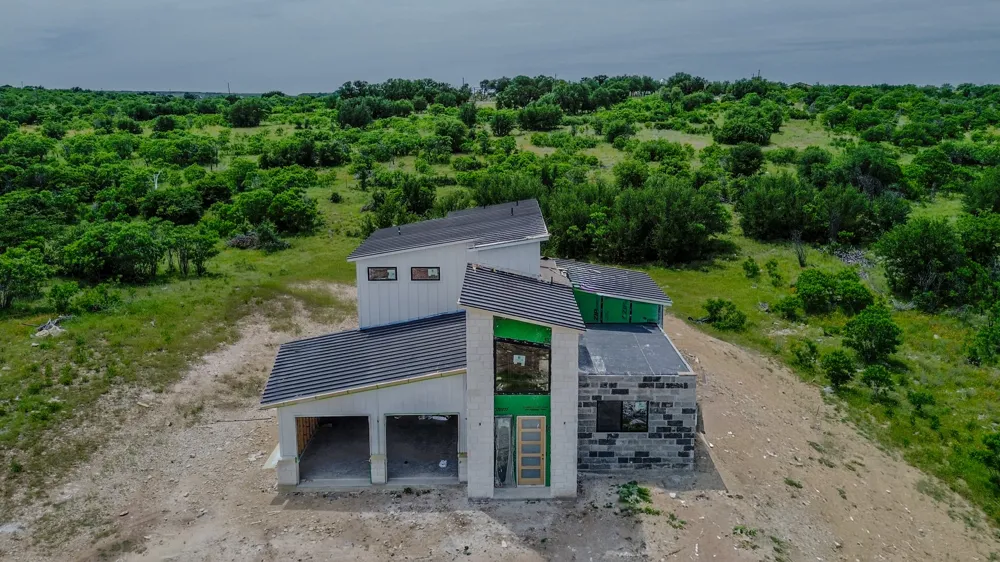 7108 Hells Gate Loop Strawn, TX 76475