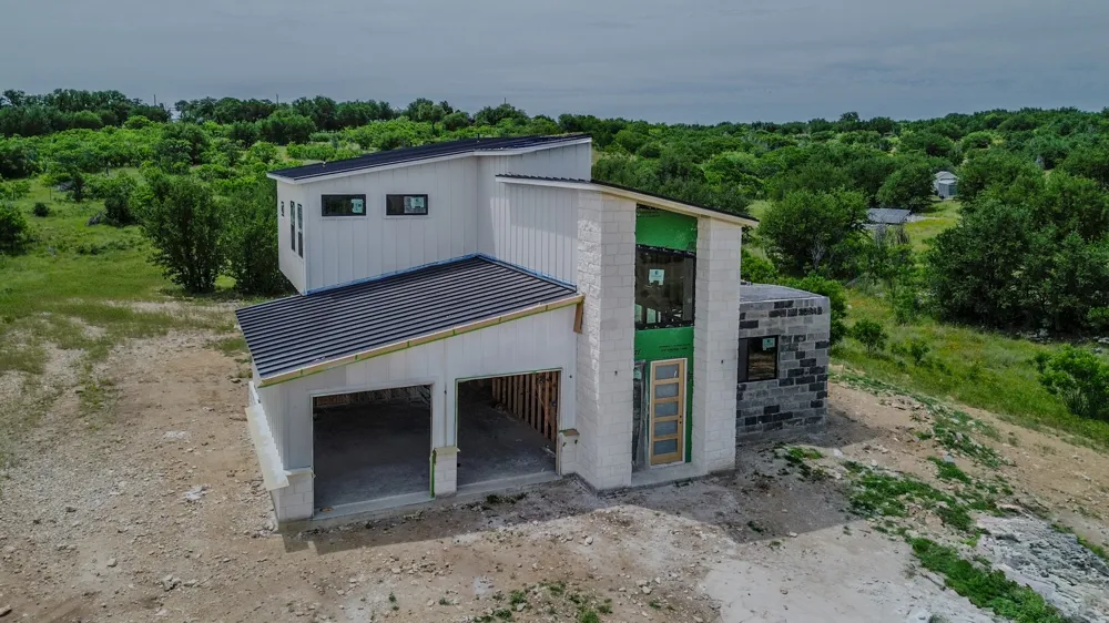 7108 Hells Gate Loop Strawn, TX 76475