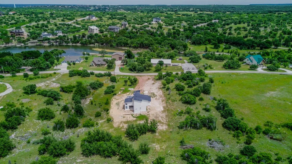 7108 Hells Gate Loop Strawn, TX 76475