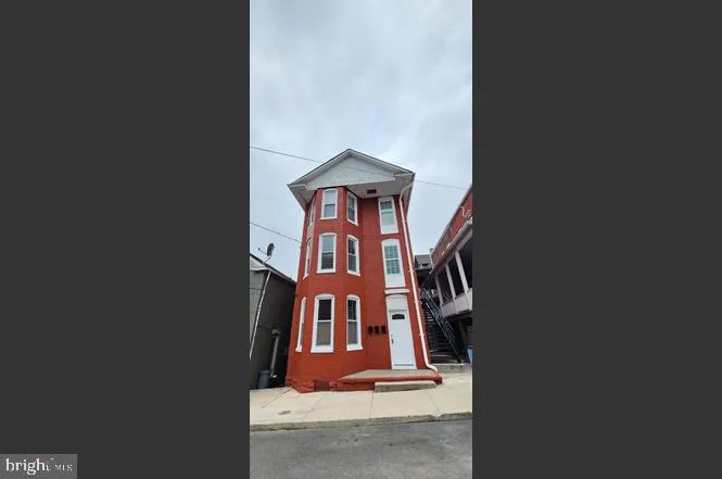 236 GLENN STREET Cumberland, MD 21502