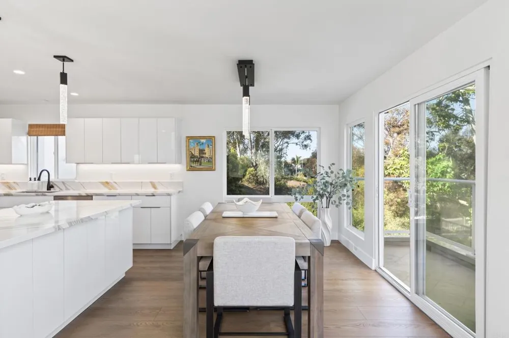 371 Longden Ln Solana Beach, CA 92075