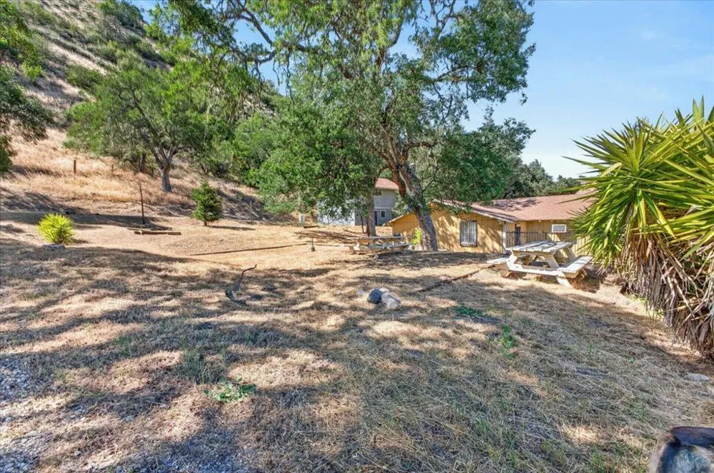 46404 Arroyo Seco Road Greenfield, CA 93927
