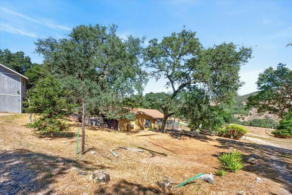 46404 Arroyo Seco Road Greenfield, CA 93927