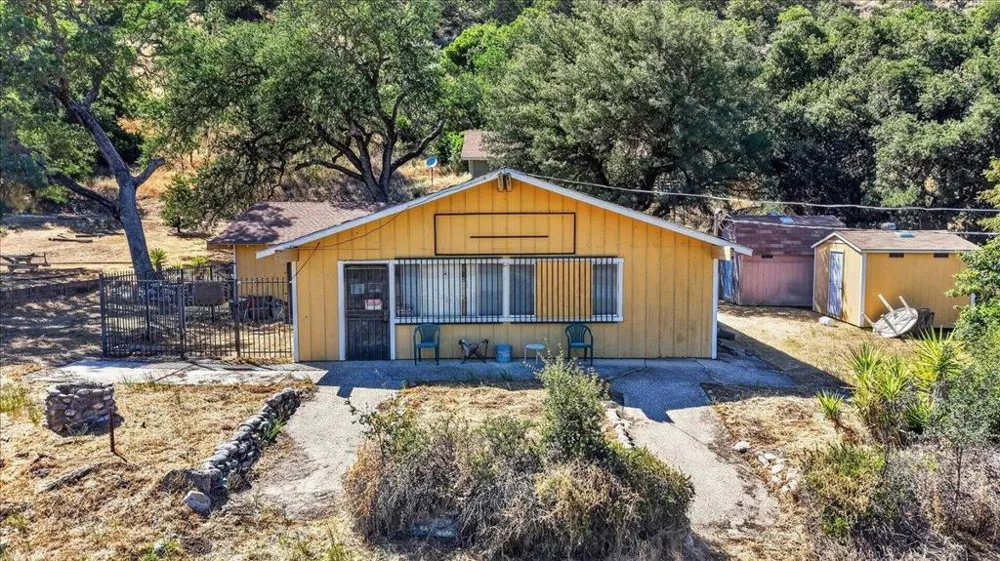 46404 Arroyo Seco Road Greenfield, CA 93927