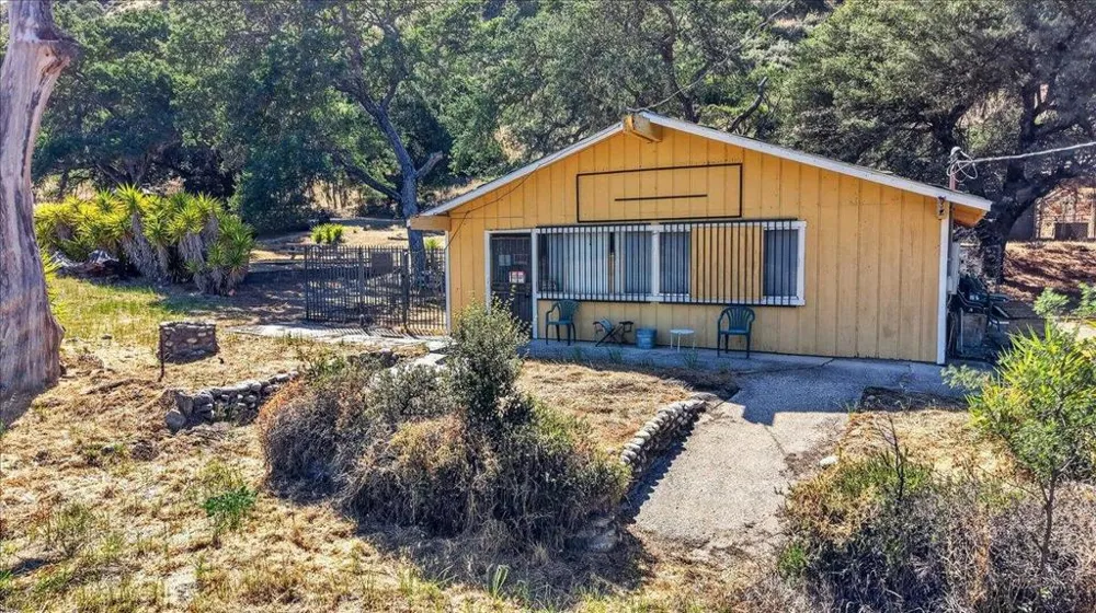 46404 Arroyo Seco Road Greenfield, CA 93927