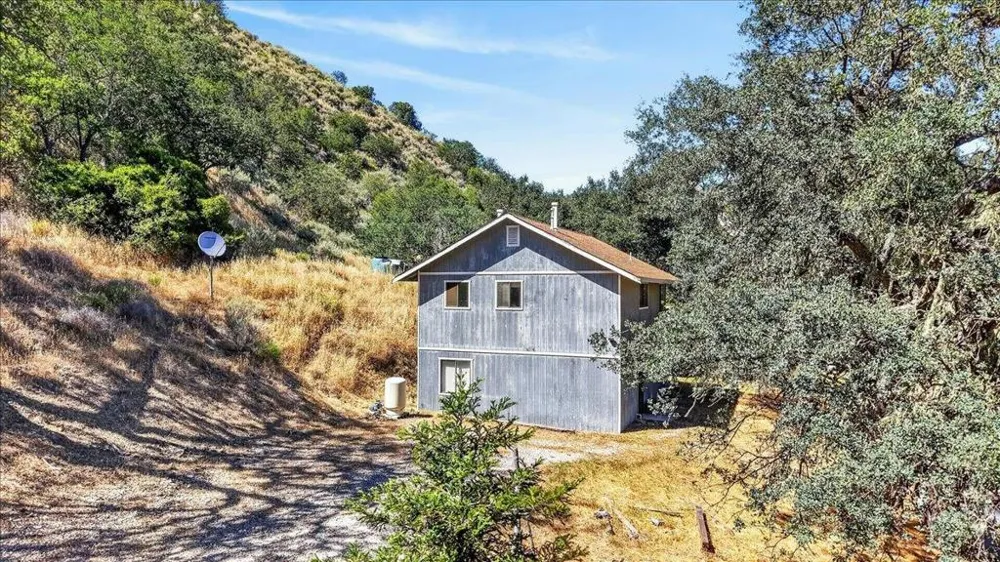 46404 Arroyo Seco Road Greenfield, CA 93927