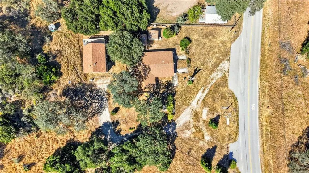 46404 Arroyo Seco Road Greenfield, CA 93927