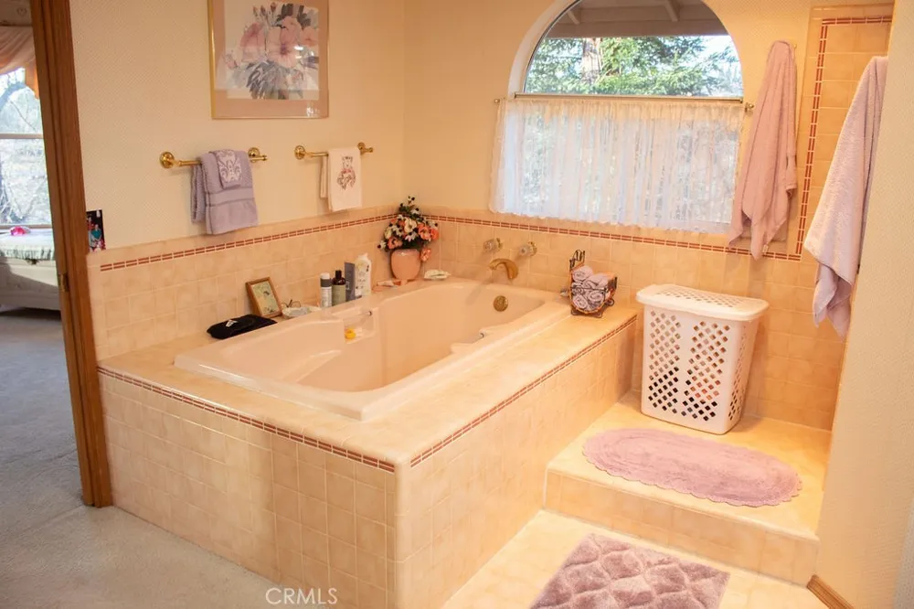 87 Valley View Drive Paradise, CA 95969