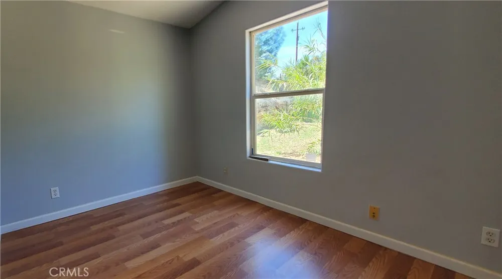 16080 Oakridge Corning, CA 96021