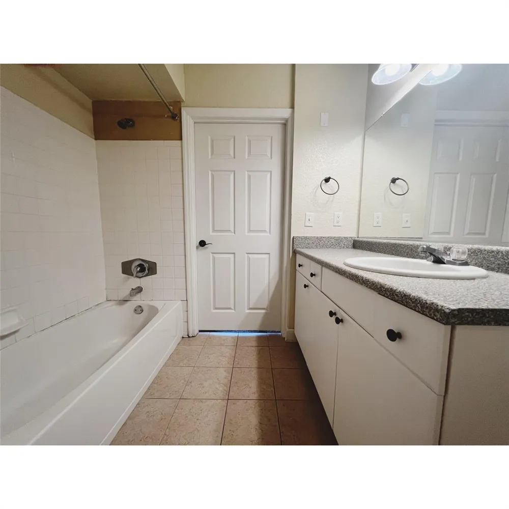 304 E SOUTH STREET #3019 Orlando, FL 32801