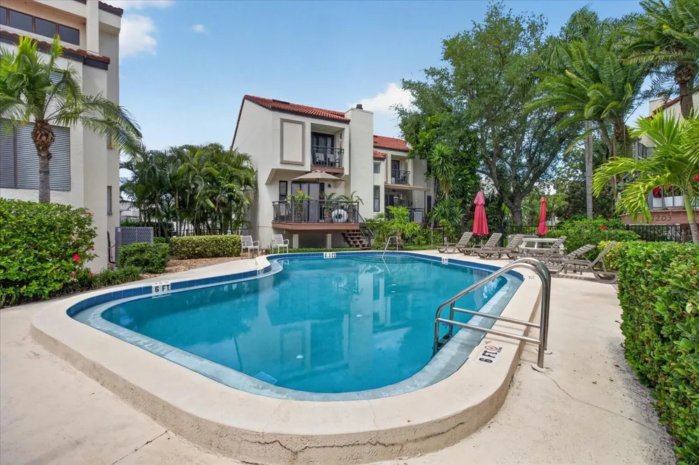 240 WINDWARD PASSAGE #1004 Clearwater Beach, FL 33767