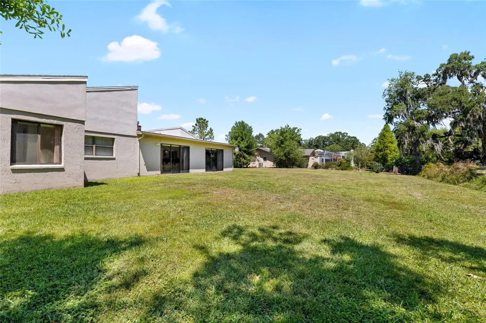 34 MISTY MEADOW LANE Mulberry, FL 33860