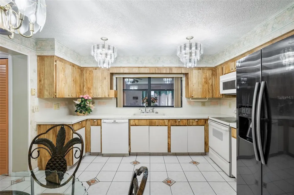 34 MISTY MEADOW LANE Mulberry, FL 33860