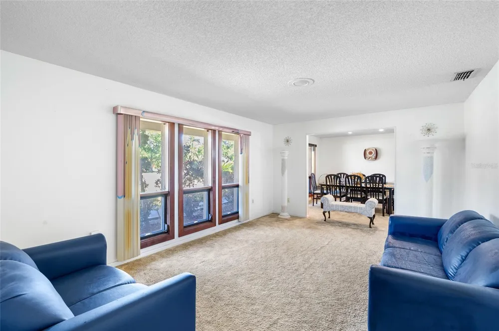 34 MISTY MEADOW LANE Mulberry, FL 33860