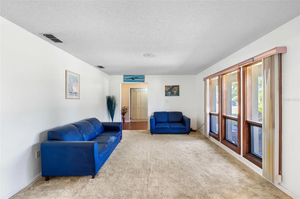 34 MISTY MEADOW LANE Mulberry, FL 33860