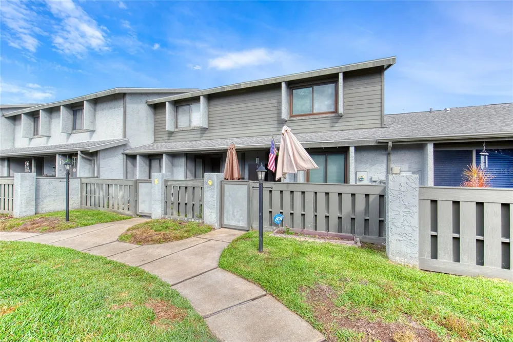 210 LEMON TREE LANE #9 Ormond Beach, FL 32174