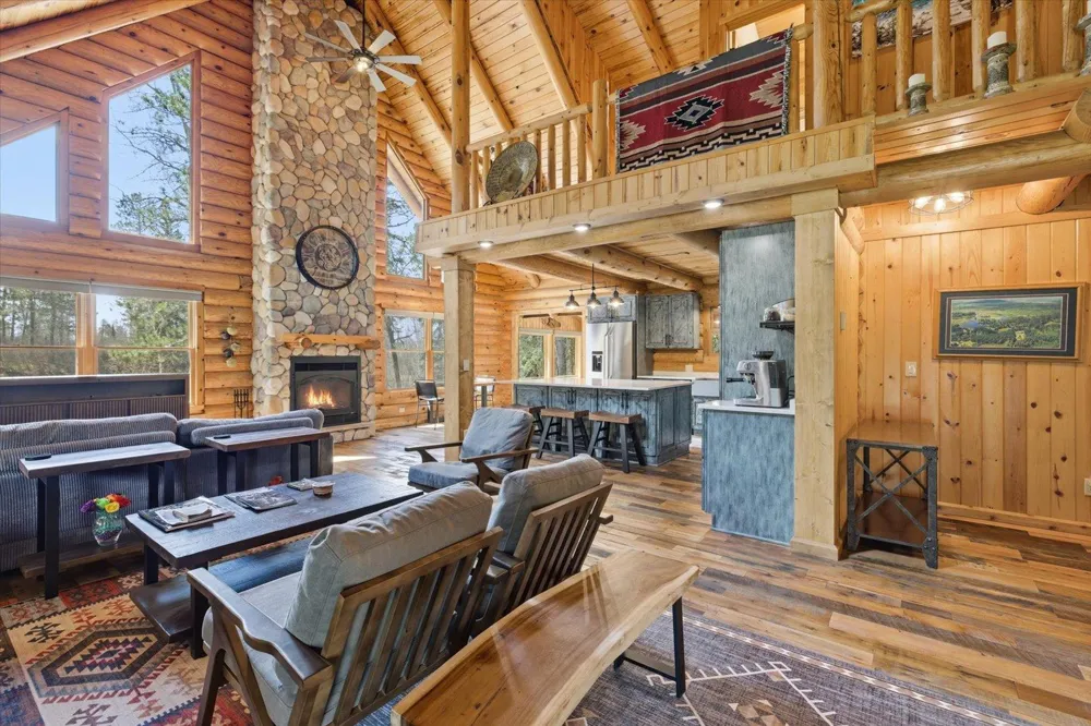 7185 Giants Ridge Road Embarrass, MN 55732