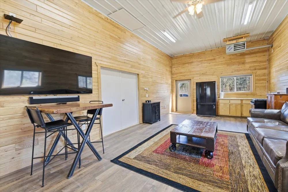 7185 Giants Ridge Road Embarrass, MN 55732