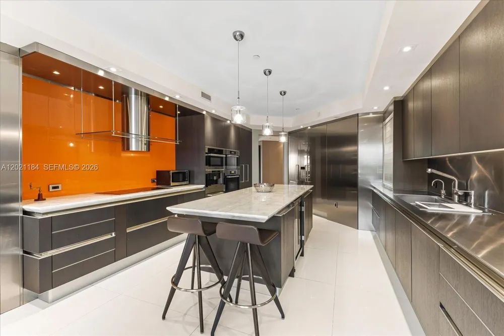 7431 Fisher Island Dr #7431 Miami Beach, FL 33109