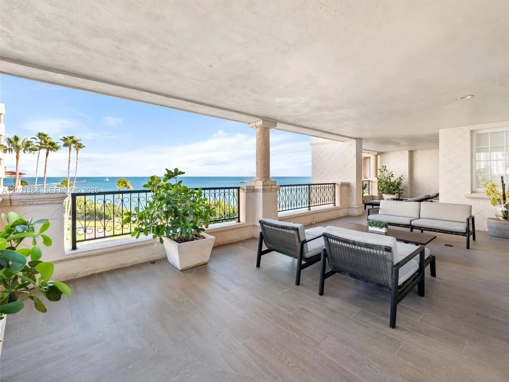 7431 Fisher Island Dr #7431 Miami Beach, FL 33109